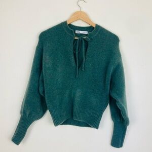 Zara soft green tie front sweater with balloon sleeves.size medium